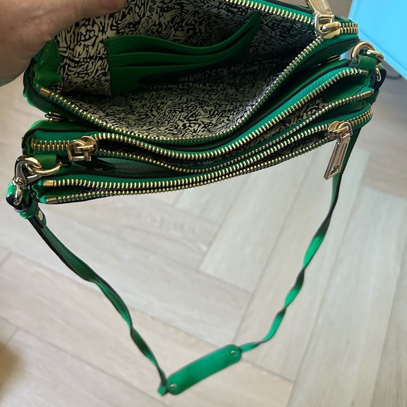 Rebecca Minkoff Crossbody Bag in Emerald Green - only used once - Picture 2 of 5